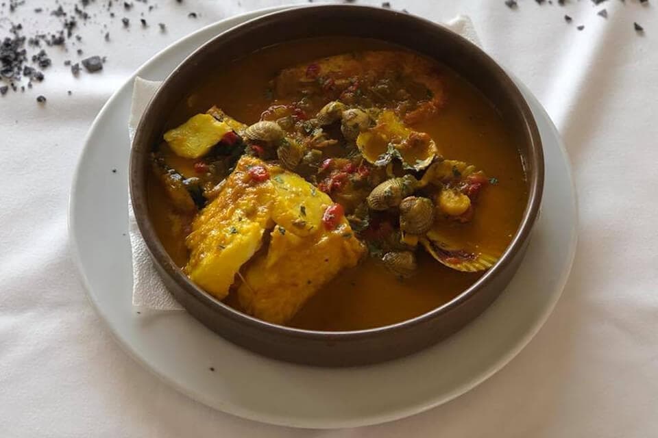 Especialistas en carnes a la piedra y lamprea